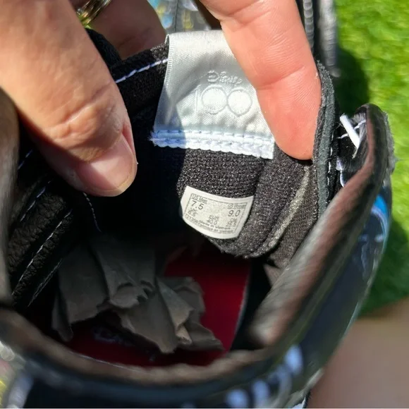 Vans X Disney 100th Villains Sk8Hi Shoes Men's Size 7.5 Womens 9 Black Sneakers - Picture 8 of 15